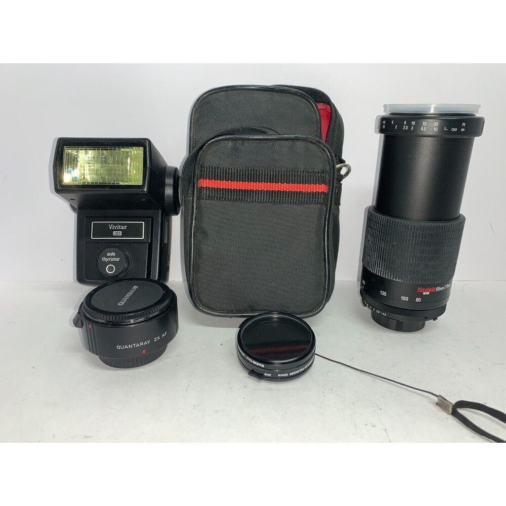 Lot of 3 camera lens and one flash